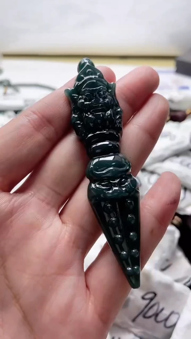 【闪购商品】翡翠颈饰未镶嵌888888888888