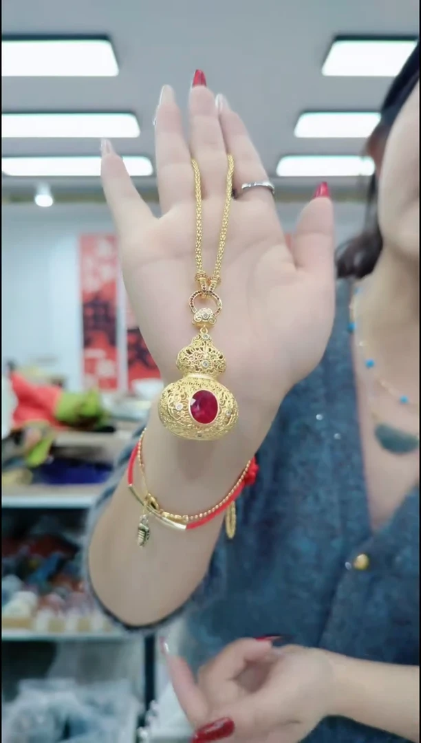 【闪购商品】尖晶石颈饰合金2232加莲子吊坠