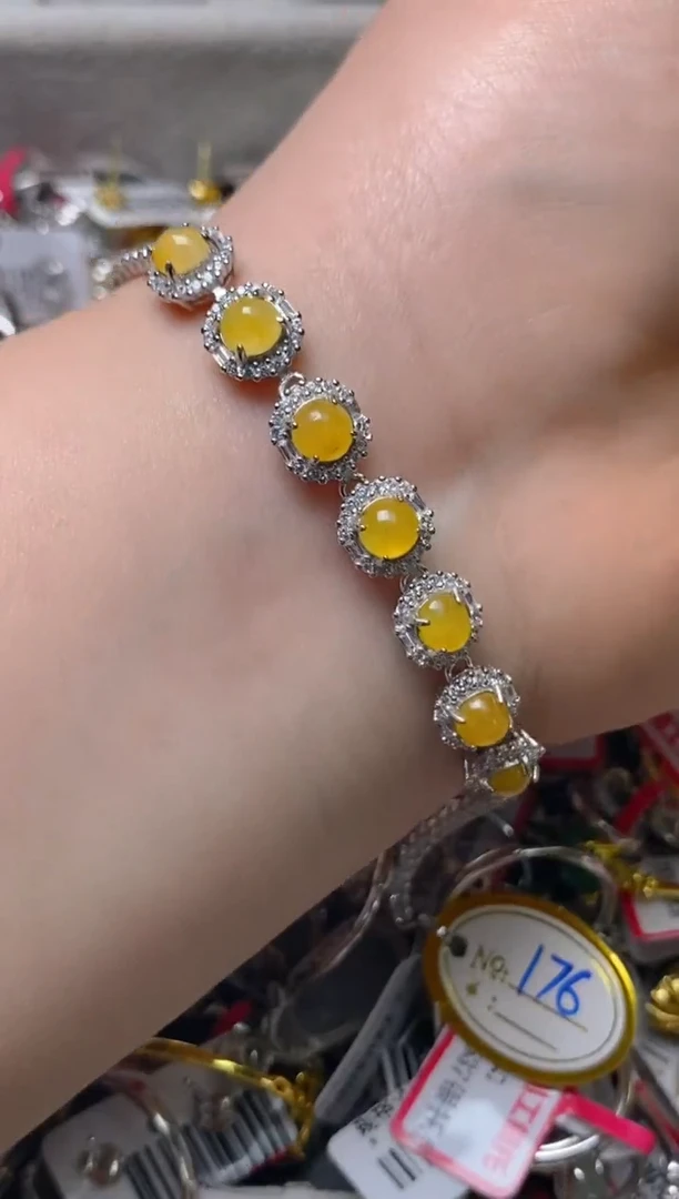 银S925镶嵌戒指翡翠百内无证书