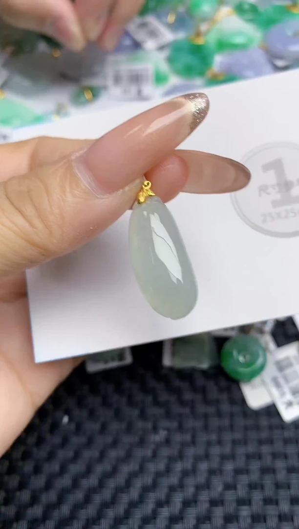 颈饰18K金镶嵌翡翠天然缅甸A货翡翠百元以上9元证书费自理