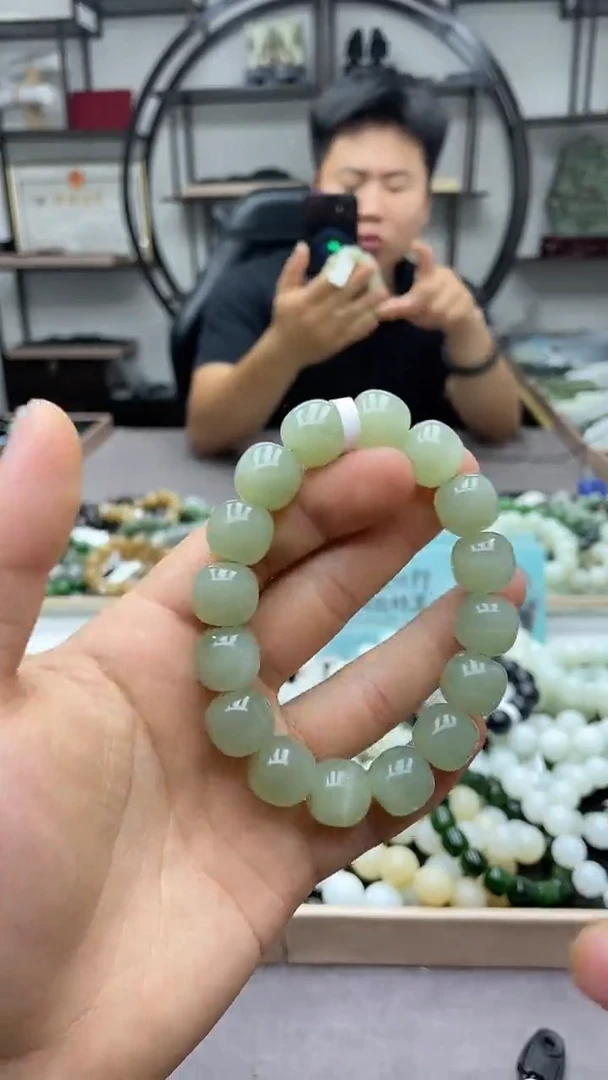 手串未镶嵌和田玉青海冰晴水14老型