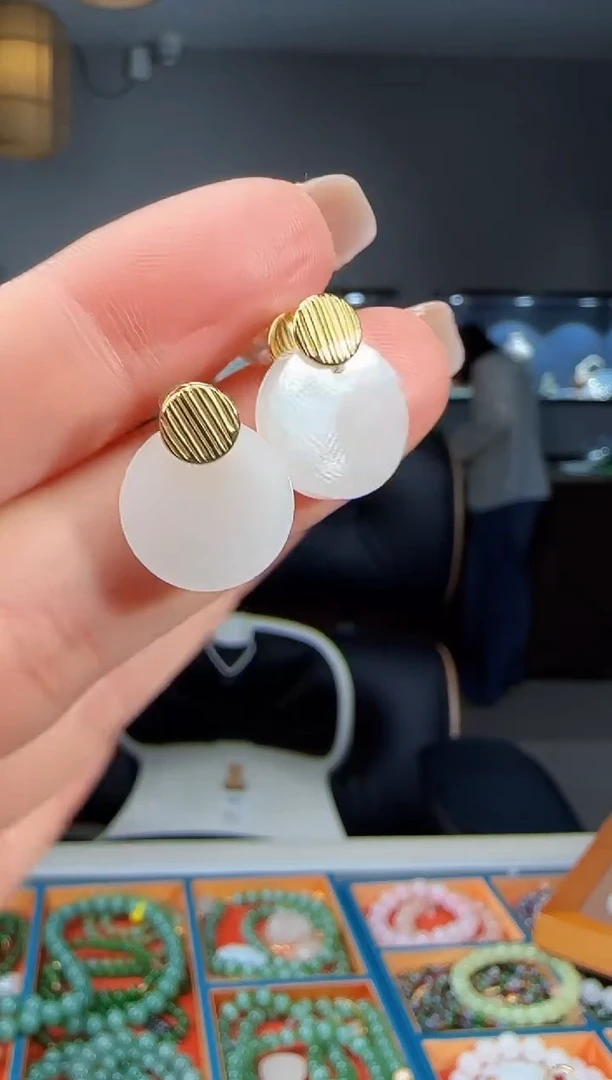 银S925镶嵌和田玉耳饰1