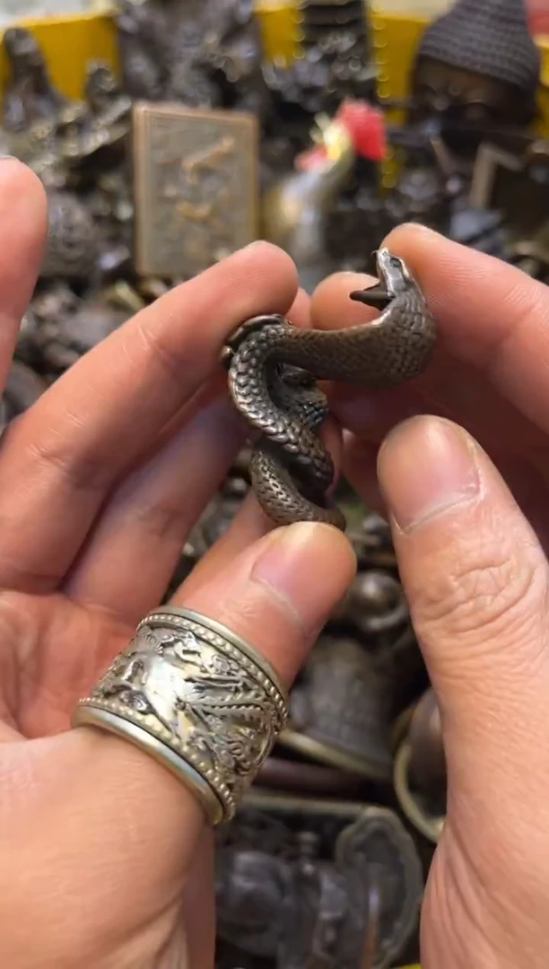 精美铜器，点击下单