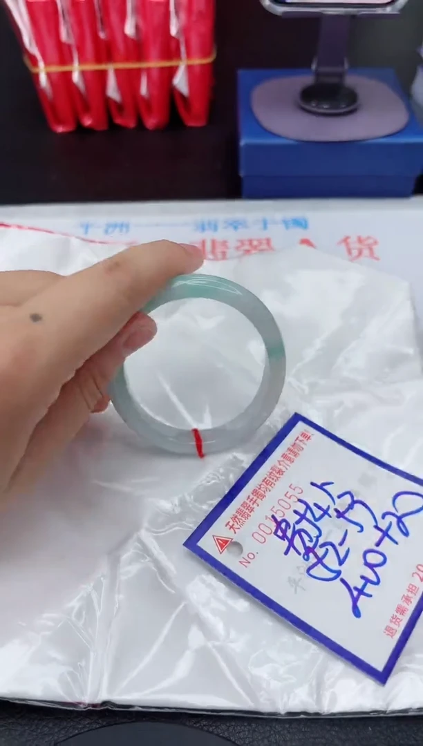 翡翠手镯未镶嵌111111111