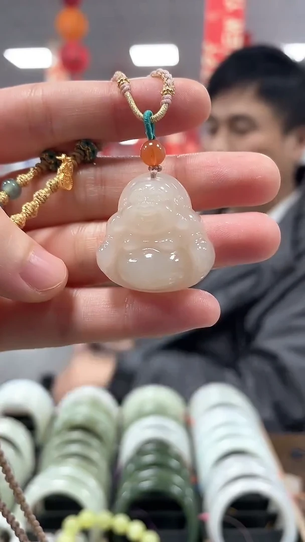 【闪购商品】和田玉颈饰未镶嵌藕粉挂件一件