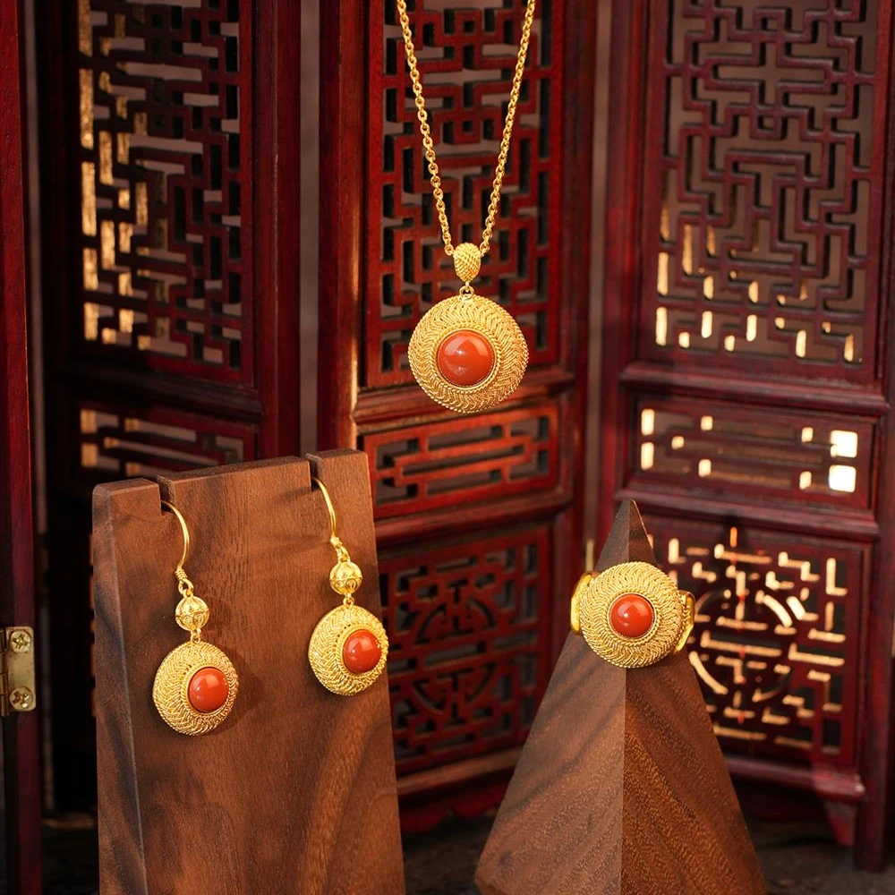 ZOCAI/佐卡伊古法黄金花丝国色芳华南红足金系列C02718