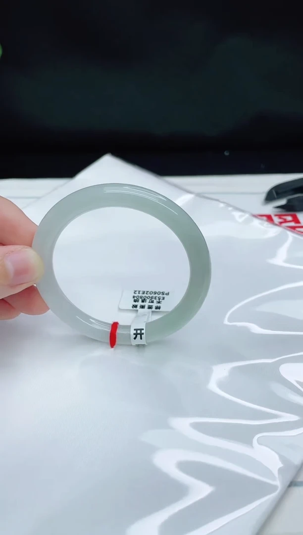 翡翠手镯未镶嵌天然缅甸A货翡翠圆条53.5