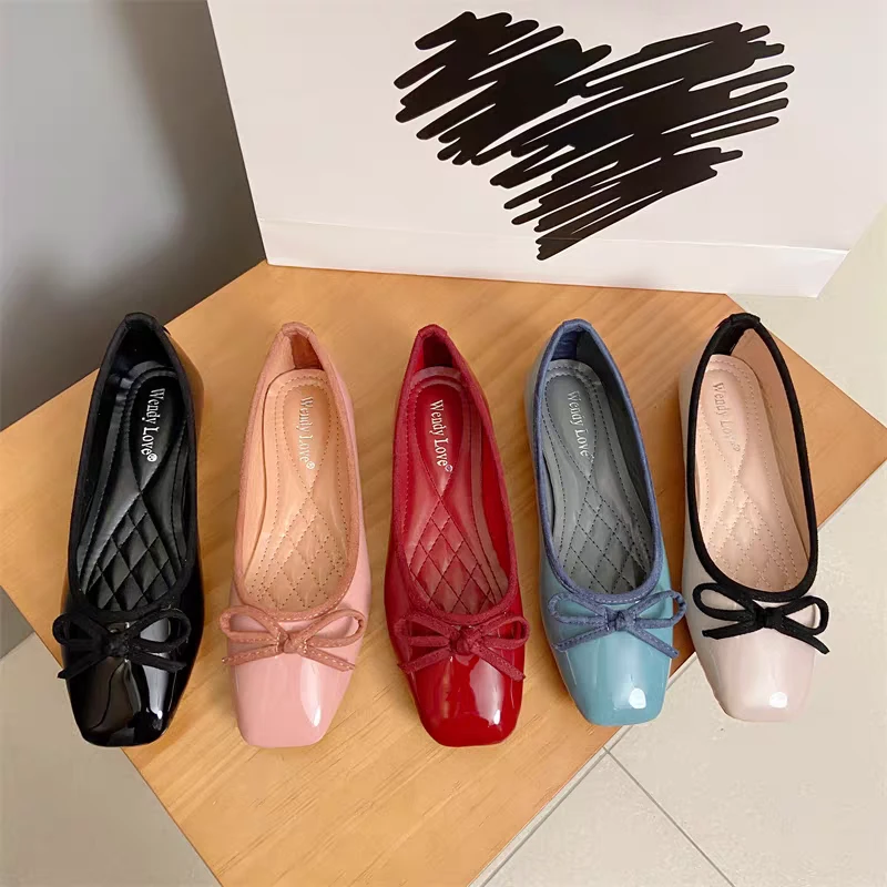 2025春夏新款平底浅口单鞋方头仙女风豆豆鞋大码女鞋软底工作鞋