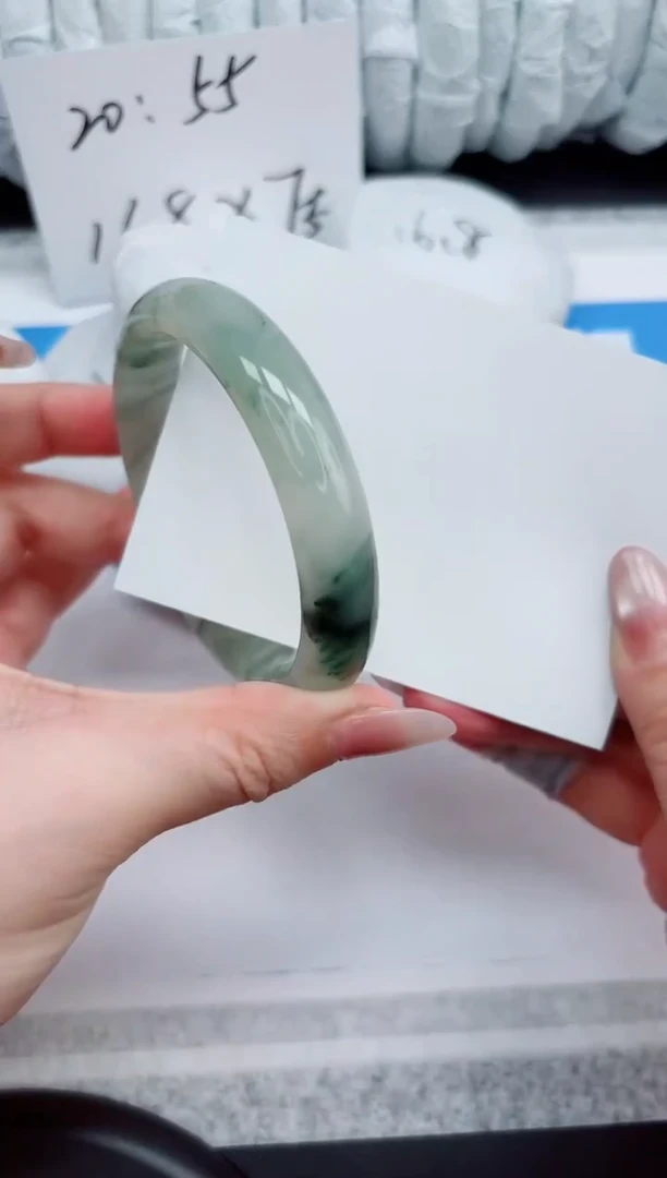 石英质玉手镯未镶嵌65-60.2