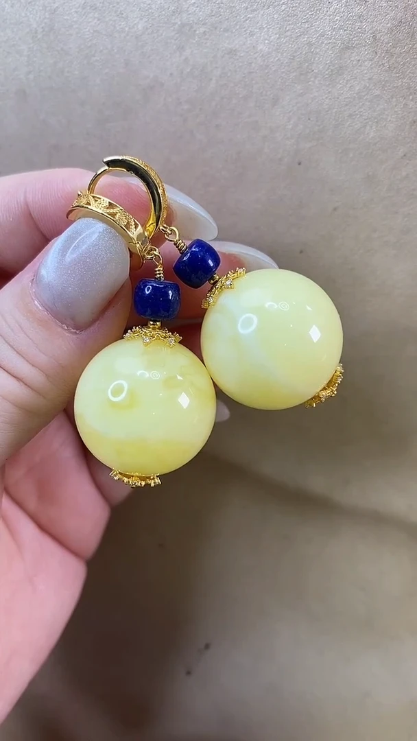 琥珀颈饰未镶嵌耳环