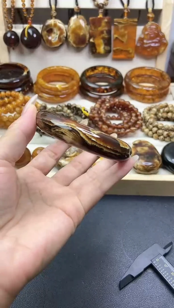 无非金属小*溶洞手镯圈口59