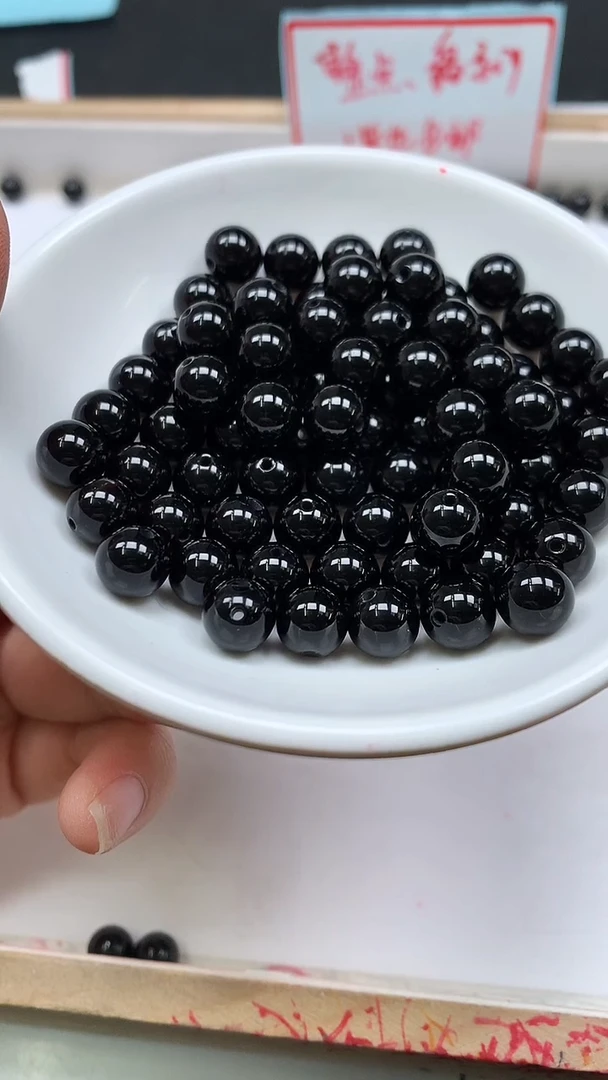 未镶嵌散珠玛瑙/玉髓B351 黑玛瑙8mm30颗8.8元