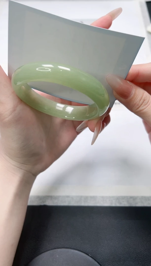 【闪购商品】石英质玉手镯未镶嵌80/东陵56.4