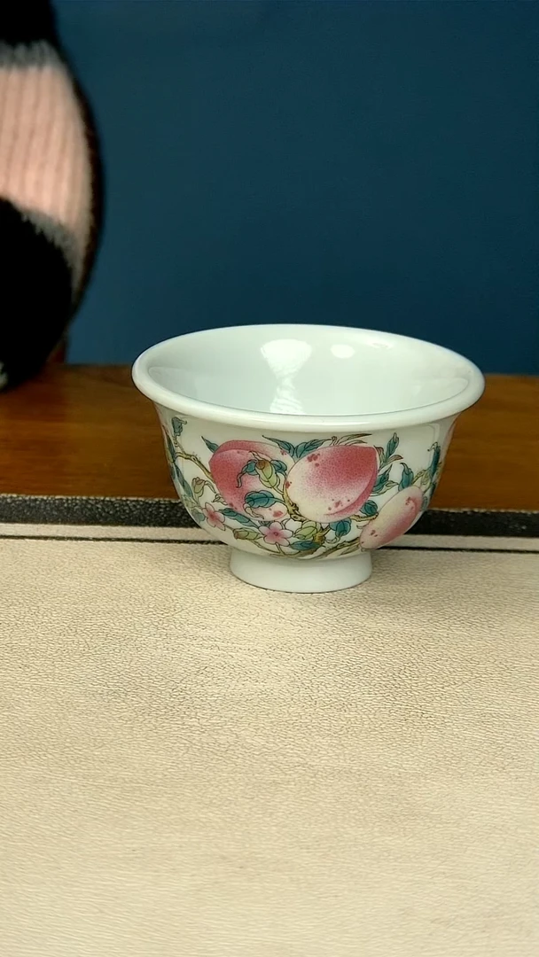 【闪购商品】五桃压手杯-大