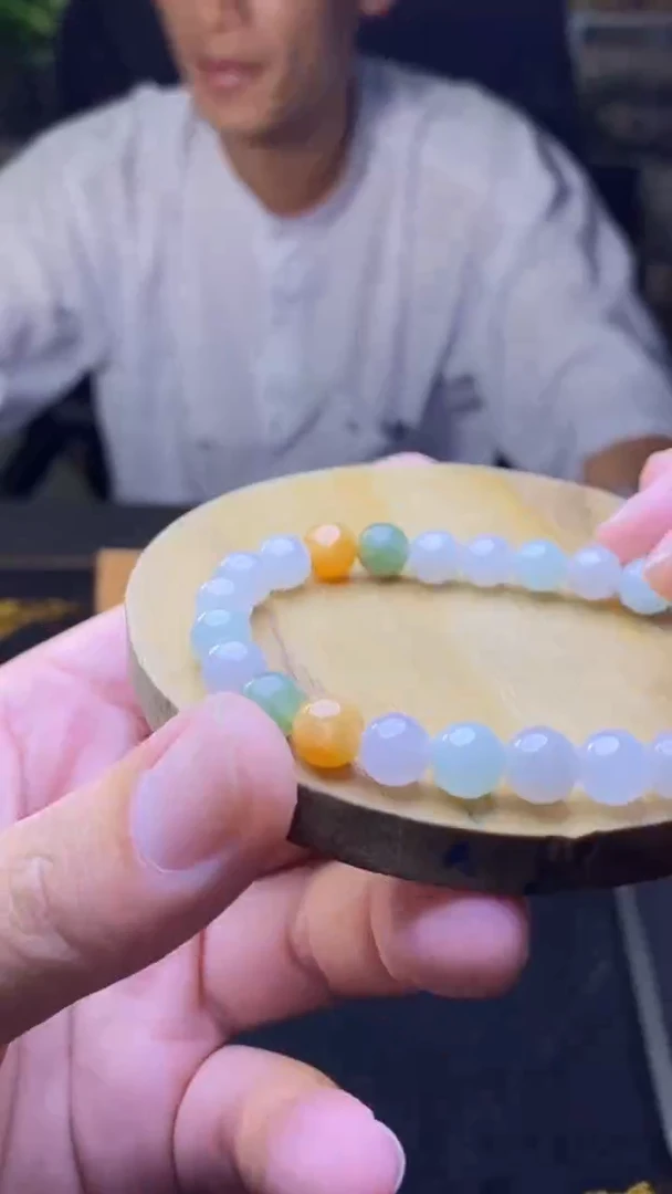 定制翡翠未镶嵌天然缅甸A货翡翠，多样性发货，拍一发一