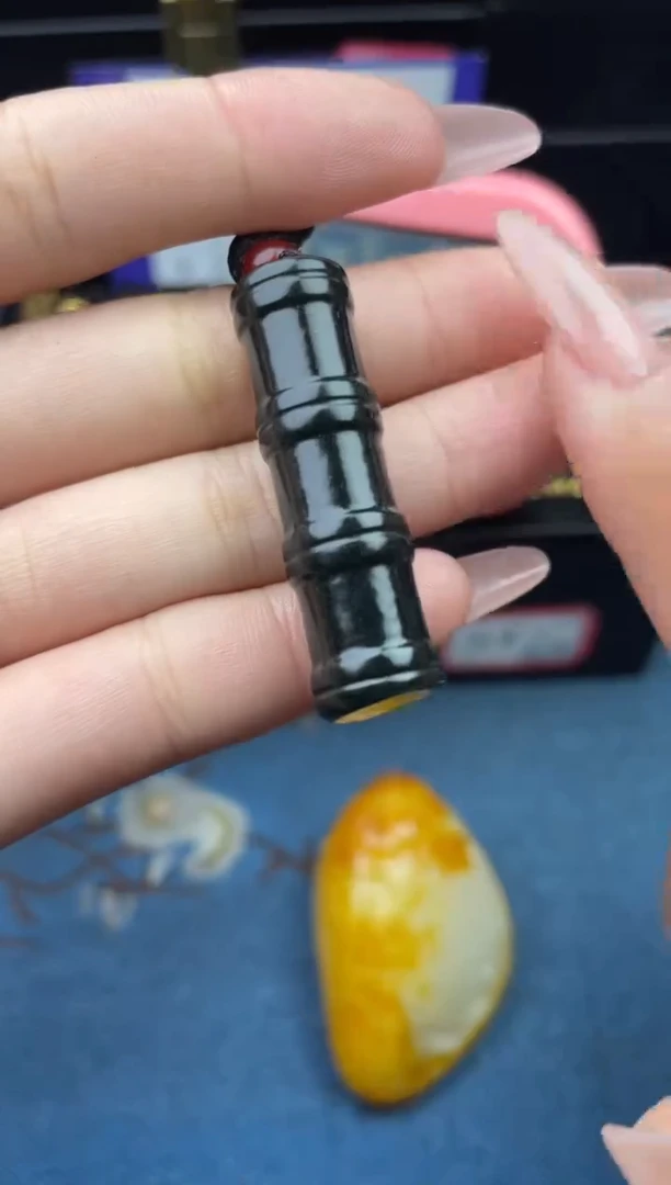 【闪购商品】和田玉吊坠未镶嵌1