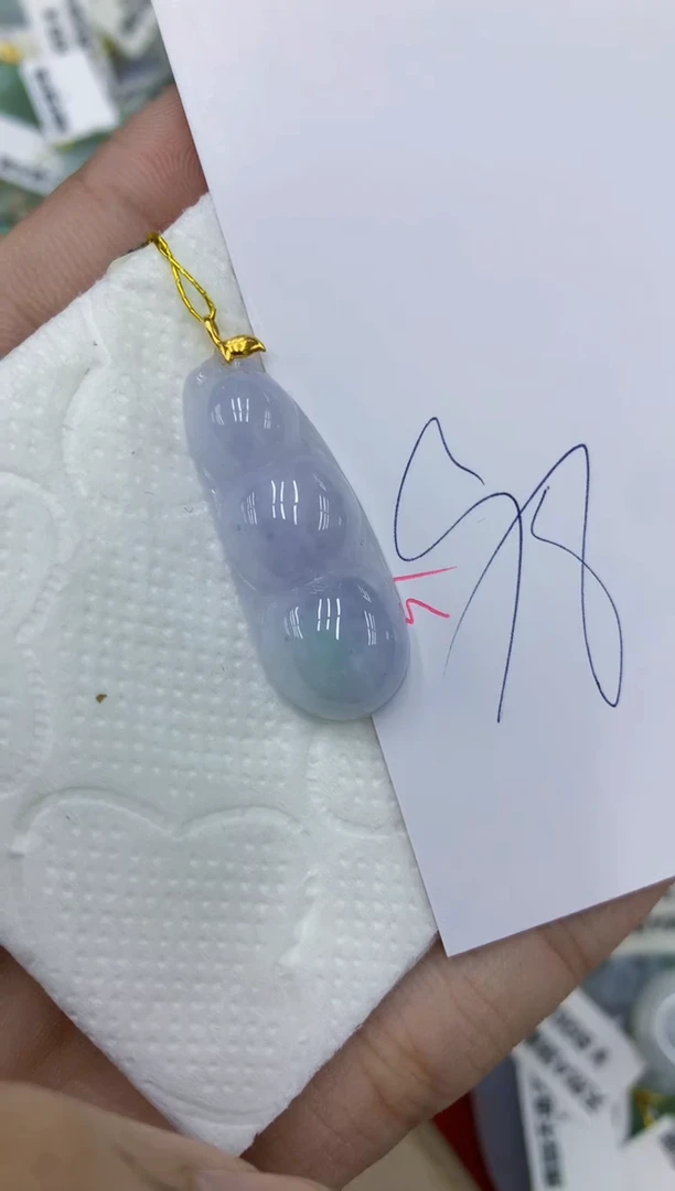 颈饰18K金镶嵌翡翠11111111111
