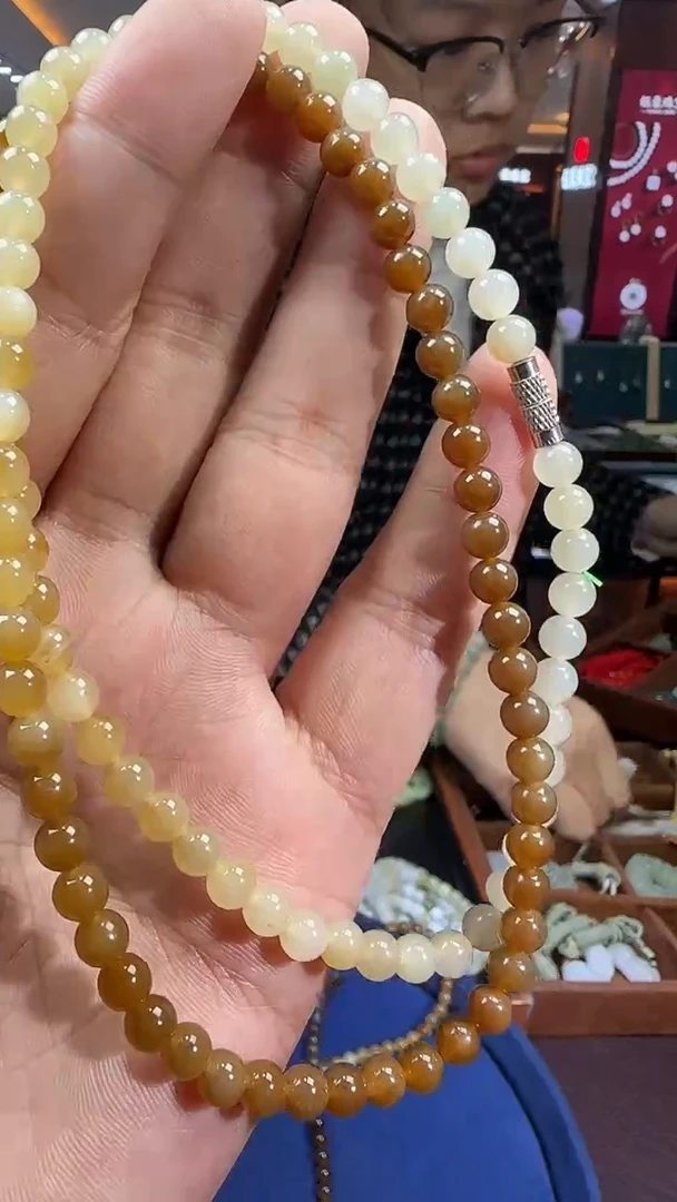 未镶嵌和田玉挂件【陆1225】48 7023 多样性发其一