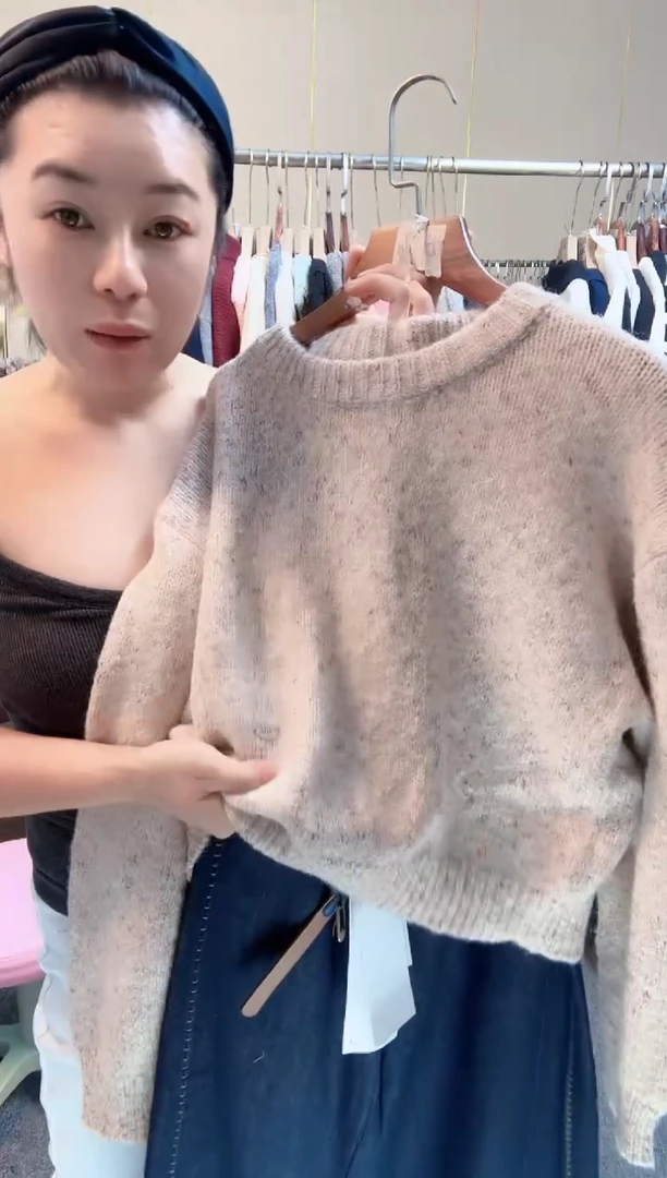 731