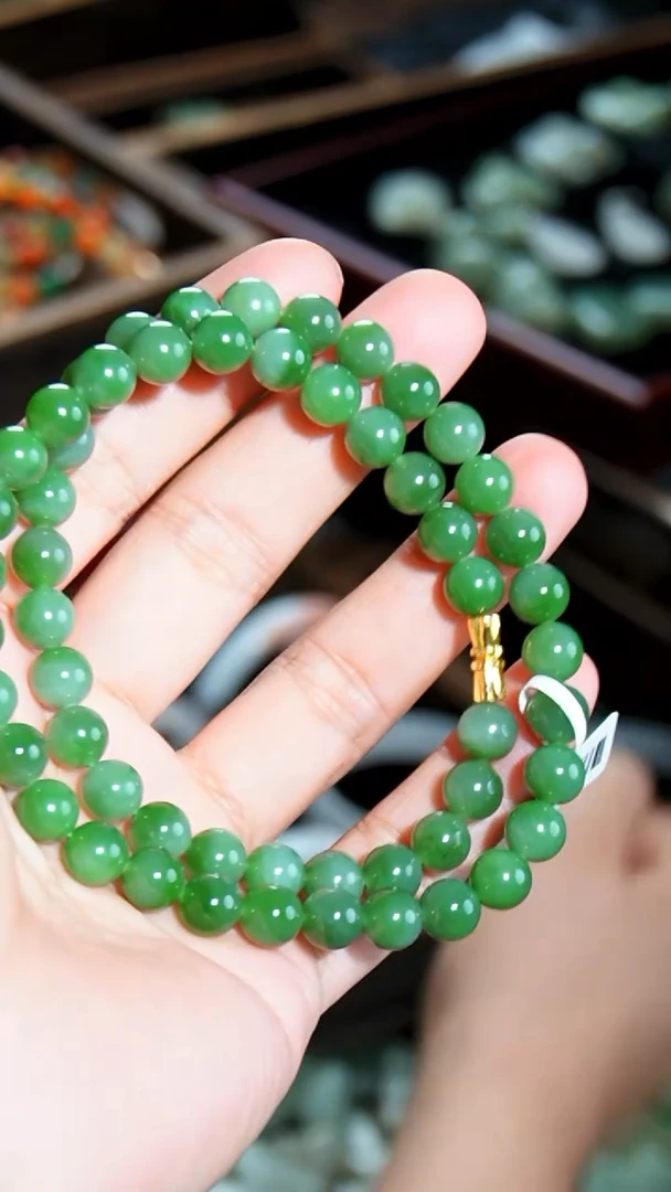 和田玉（碧玉）未镶嵌颈饰001