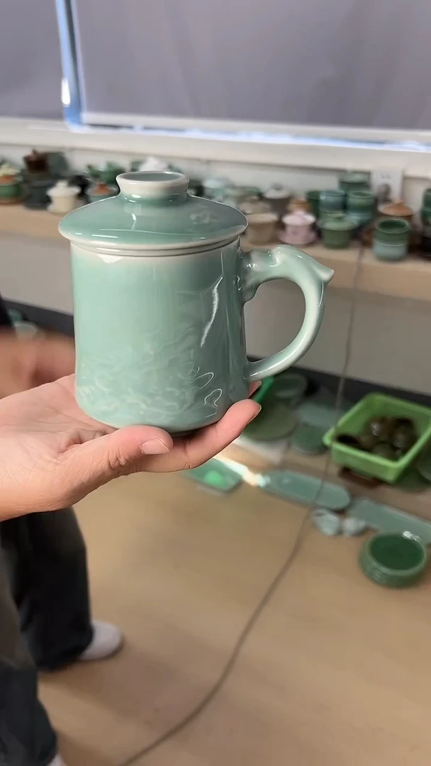龙泉云间青瓷小米茶器