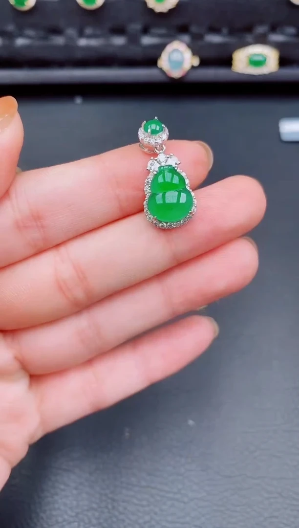 【闪购商品】翡翠颈饰银S925镶嵌天然a货翡翠339