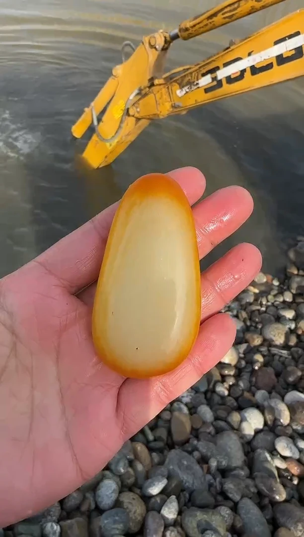未镶嵌和田玉把件99