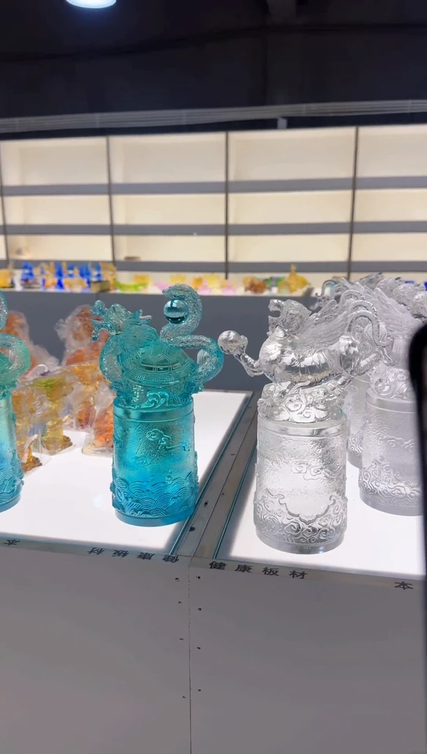 手工艺品琉璃维*根古法琉璃四神兽一套