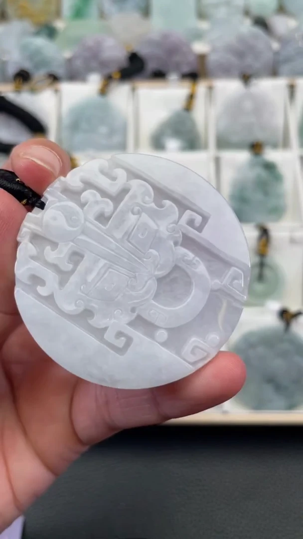 颈饰未镶嵌翡翠天然缅甸翡翠A货429