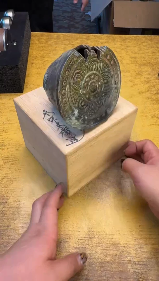 瓷器瓷器瑕疵破破132