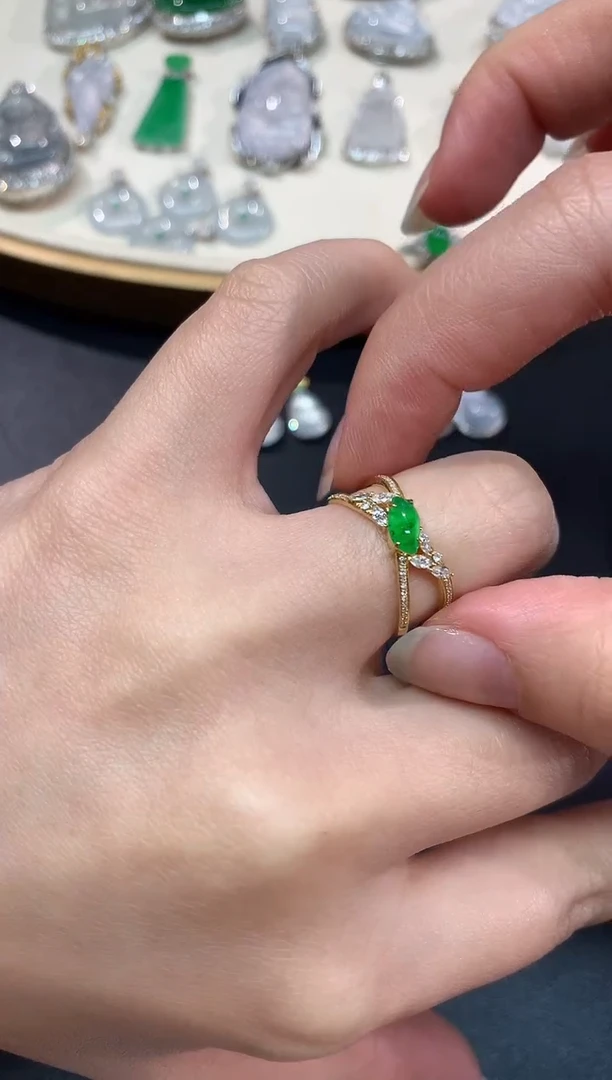 【闪购商品】翡翠戒指18K金镶嵌A509|3980