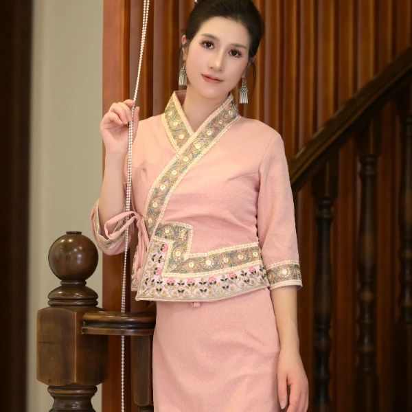 傣装女新品重工高端定制气质时尚套装旅拍舞台服装工作直播爆款