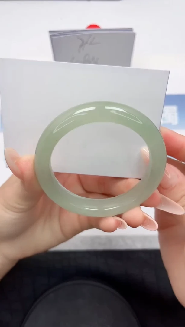 【闪购商品】石英质玉手镯未镶嵌G88-54.2