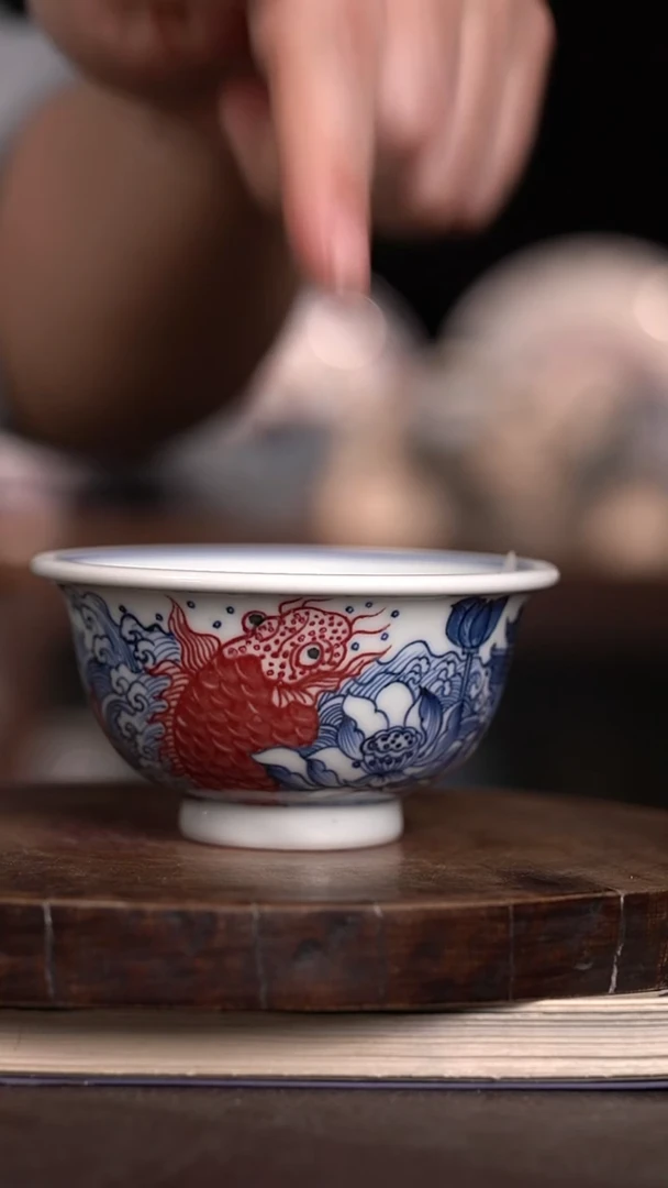 微瑕福利  现代瓷大压手 暇