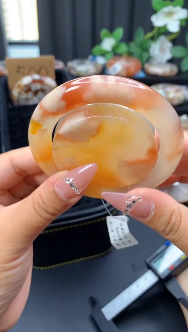 石英质玉手镯未镶嵌赠送镯心（53圈口）