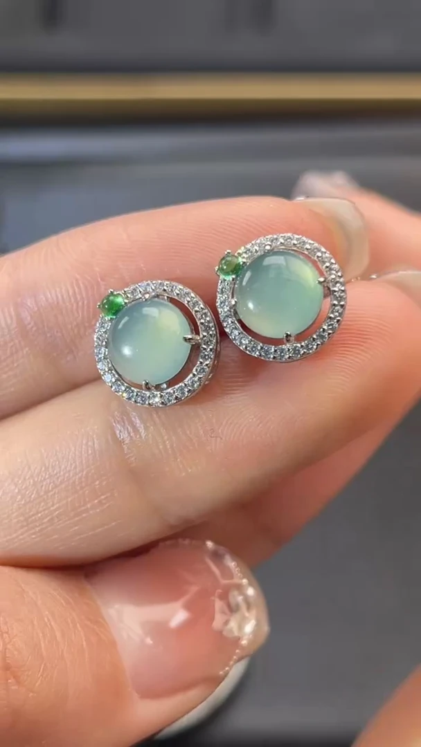 【闪购商品】翡翠耳饰银S925镶嵌蛋面耳钉