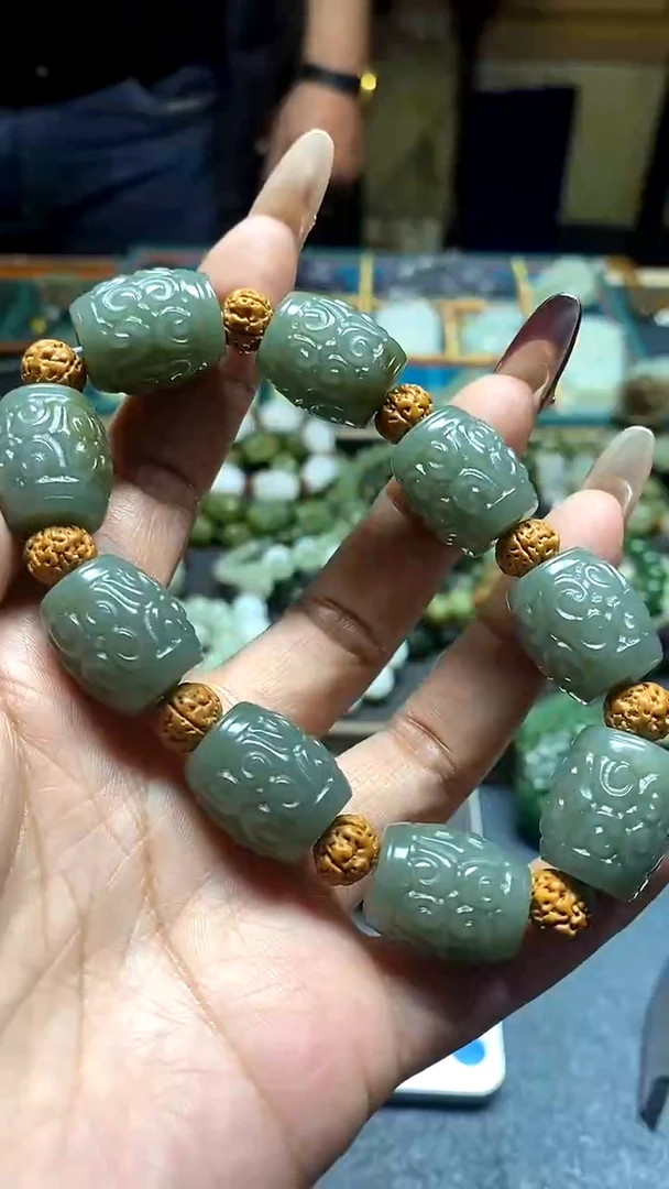 颈饰未镶嵌和田玉多样性拍一发一