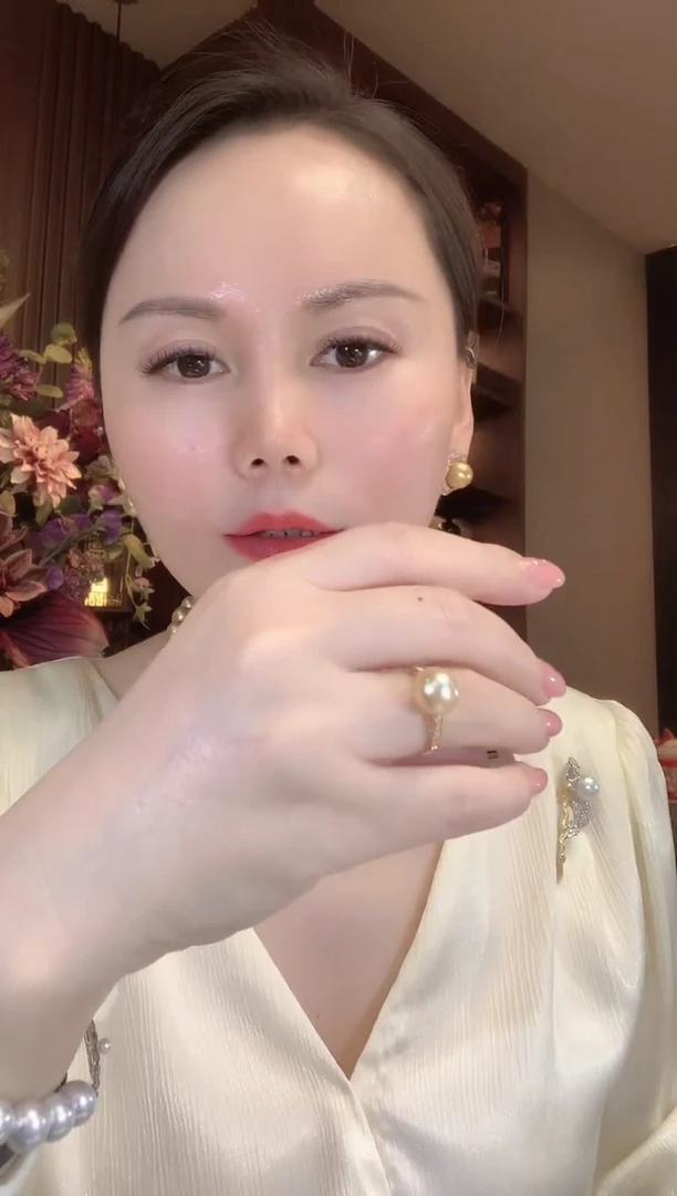 18K金镶嵌戒指海水珍珠C37