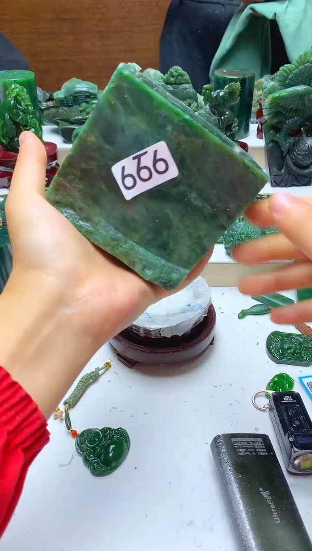 未镶嵌和田玉挂件11