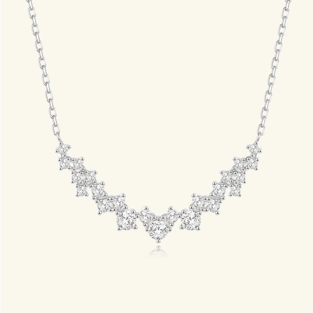 坠链均925银合成锆石 Cendora·晨光之吻圆锆镶嵌V型项链S925纯银