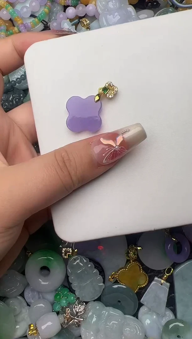 翡翠未镶嵌颈饰天然缅甸翡翠吊坠