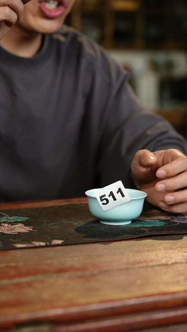 瓷片标题标题标题标题