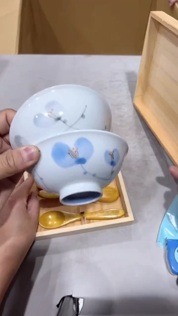 极**+茶道相关道具瓷制茶碗2只