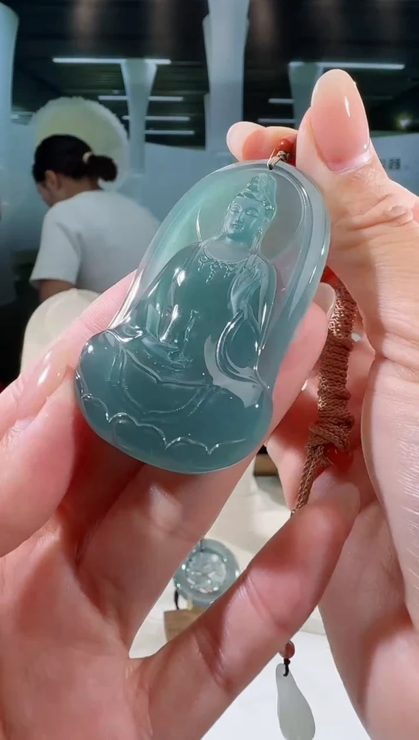 翡翠未镶嵌吊坠(不含链)观音