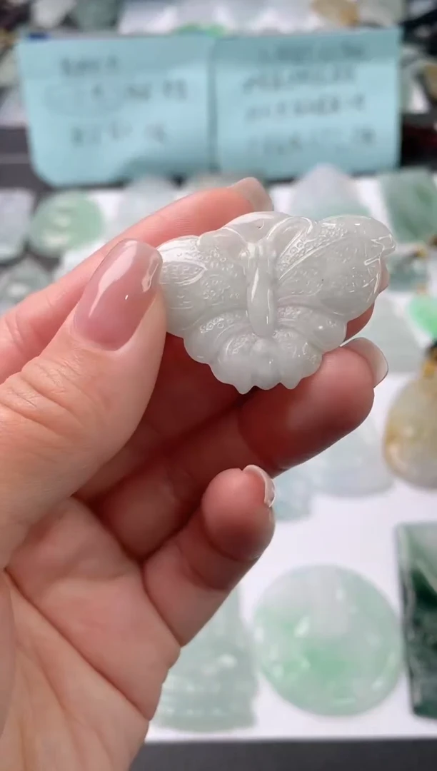 吊坠(不含链)未镶嵌翡翠多样性发其一