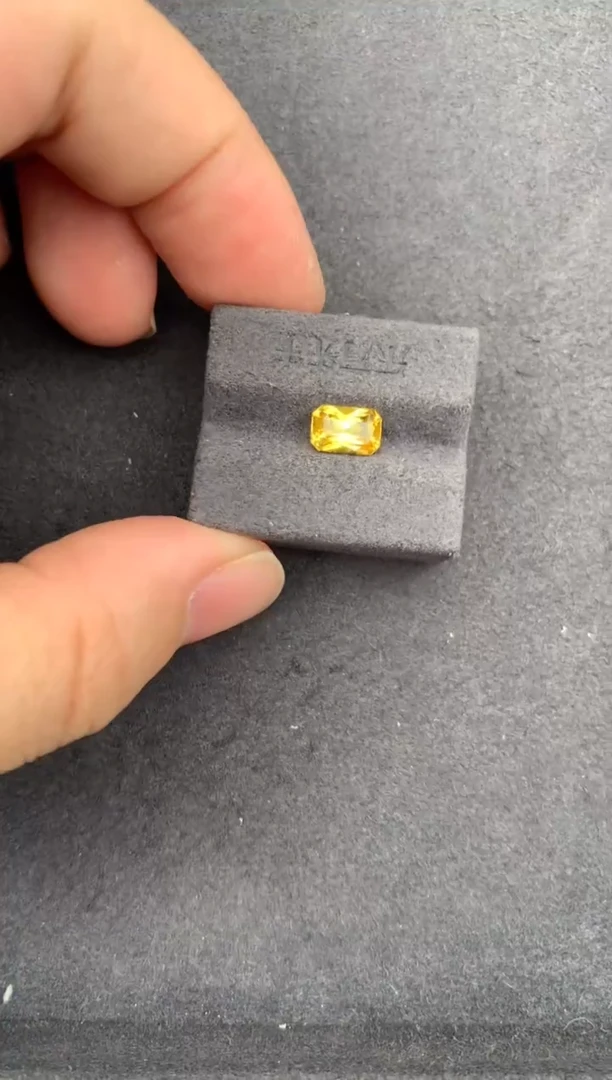 裸石彩色蓝宝石1.5ct黄蓝宝 定制 GE
