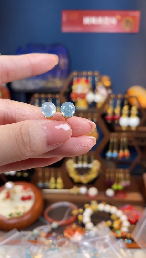 海蓝宝石耳钉银S925镀金镶嵌叶**笑，耳钉