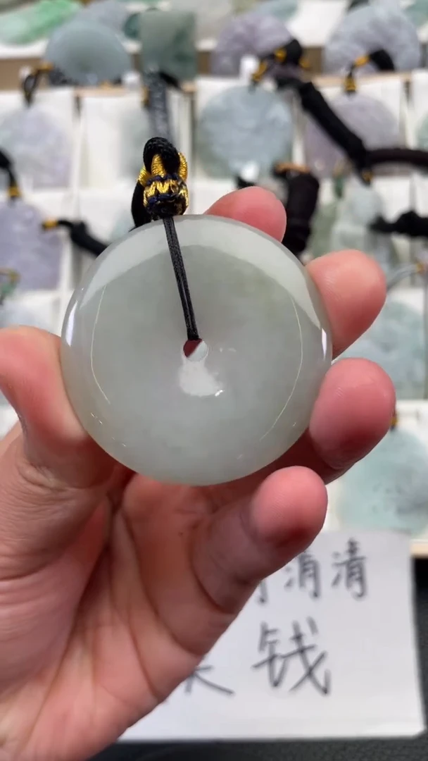 颈饰未镶嵌翡翠天然缅甸翡翠A货473