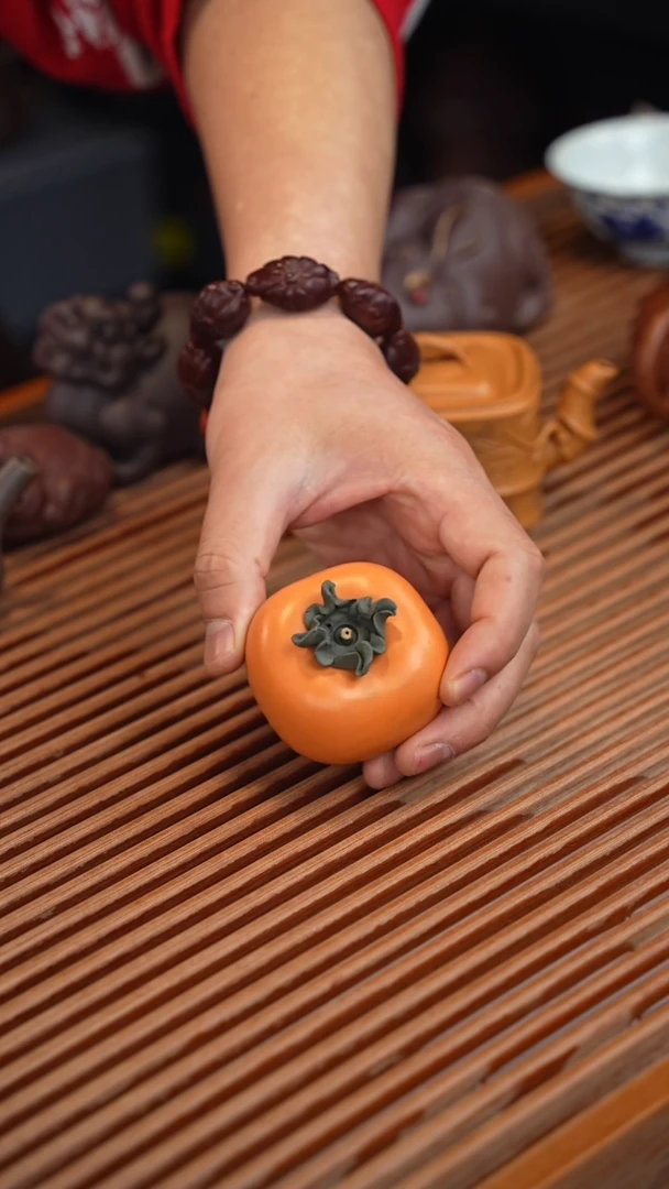 【闪购商品】紫砂事事如意小柿子