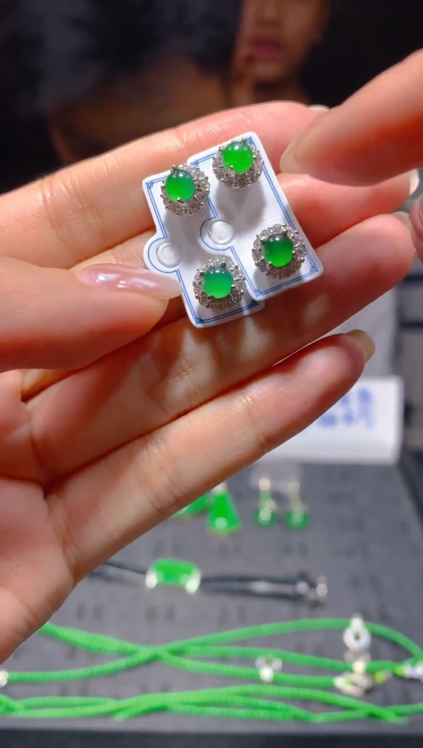 未镶嵌定制翡翠3多样性发货（发其一）